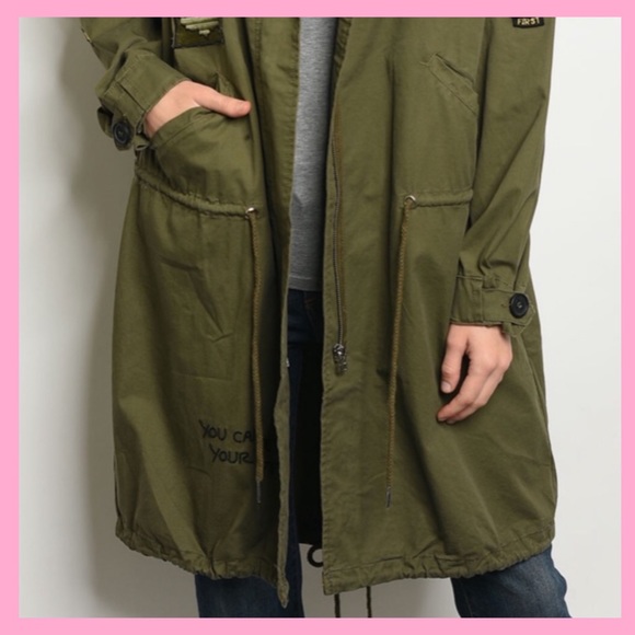 Oversized Army Jacket🚨 - Picture 4 of 5